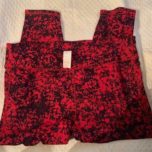 Fabletics Capri Leggings XXL